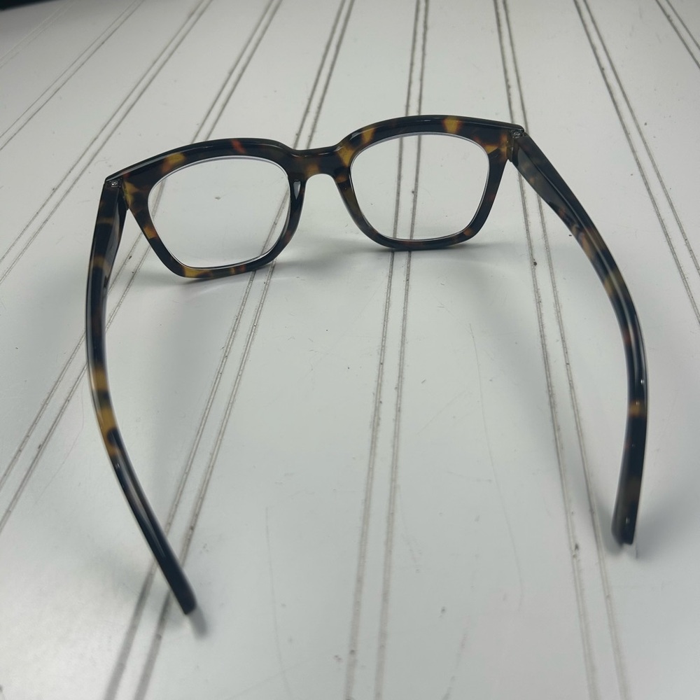 Peepers Tortoise Rectangular Eyeglasses Women’s C… - image 4